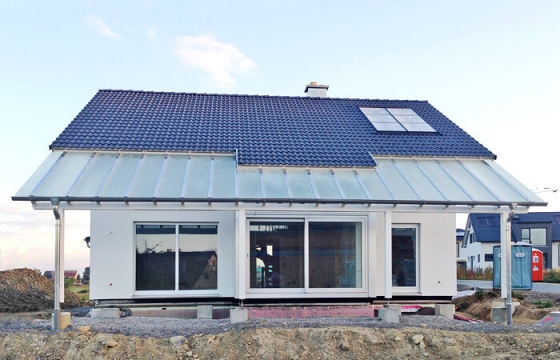 09/2015 - Dunningen - Architektenhaus - 772.429