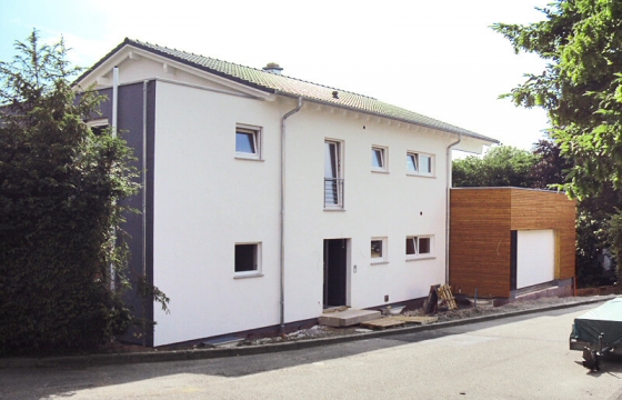 03/2012 - Ludwigsburg-Poppenweiler - Architektenhaus - 772.274